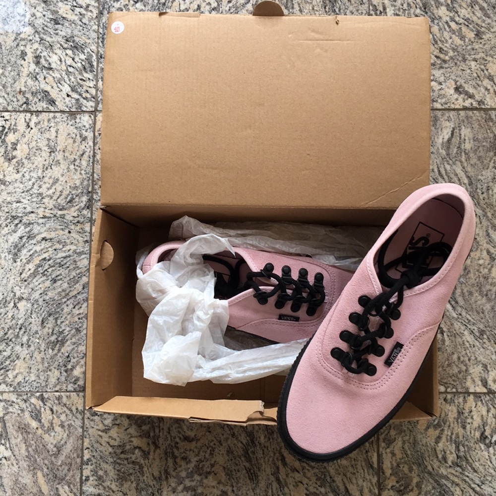 AUTHENTIC VAN Platfor Women’s Powder Pink Sneakers